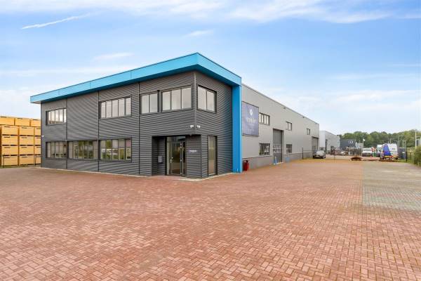 Bedrijfspand van BTC Productie B.V. in Biddinghuizen